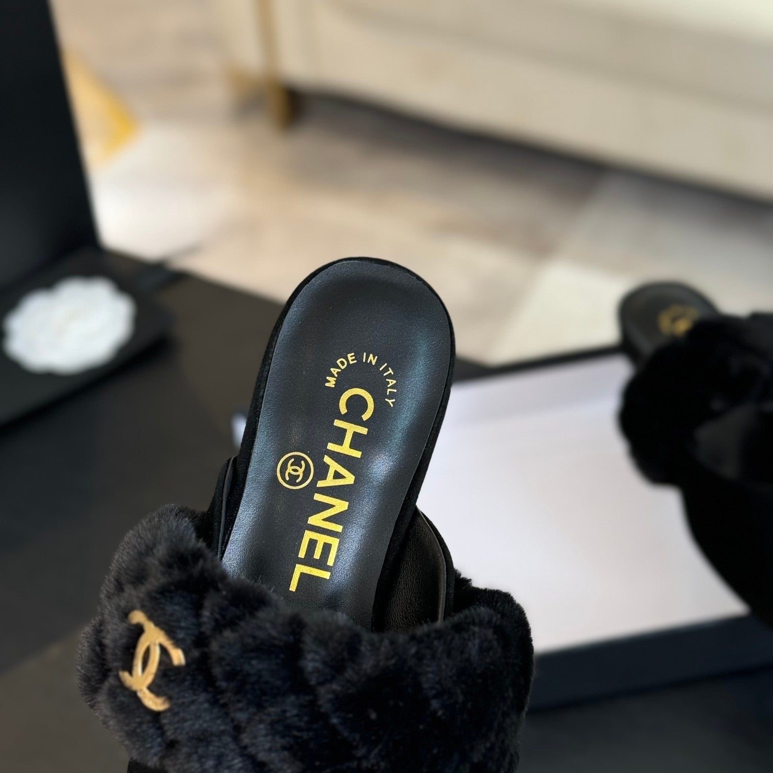 CHANEL MULE IN BLACK SMOOTH FLEECE WITH GOLD HARDWARE